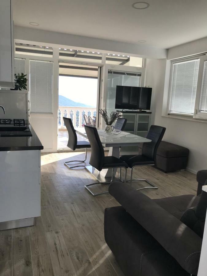 Apartment Santa Marina Primosten Ngoại thất bức ảnh