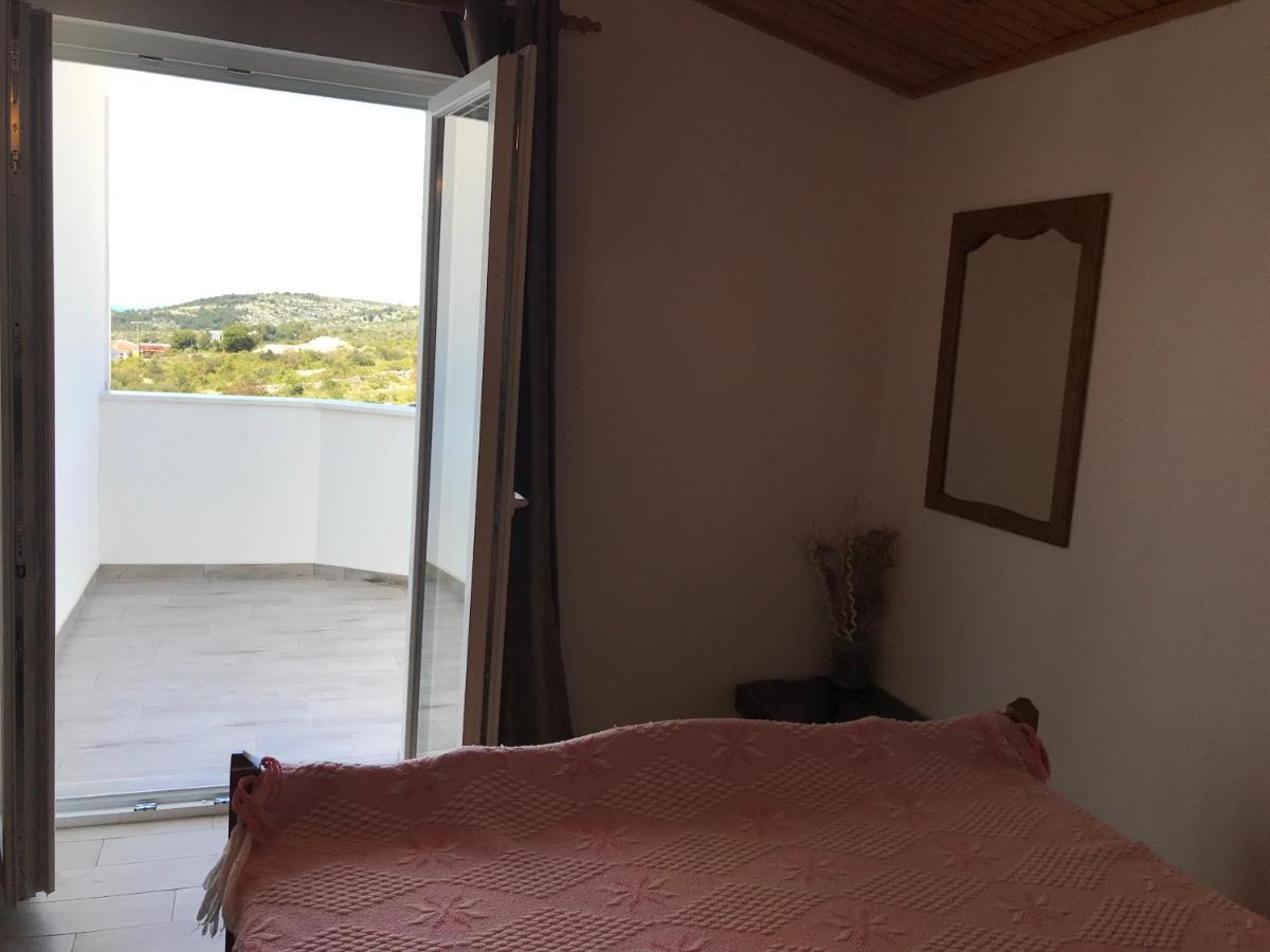 Apartment Santa Marina Primosten Ngoại thất bức ảnh